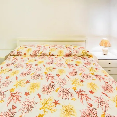 Διαμέρισμα Snug In Isola Capo Rizzuto With Garden Isola Di Capo Rizzuto
