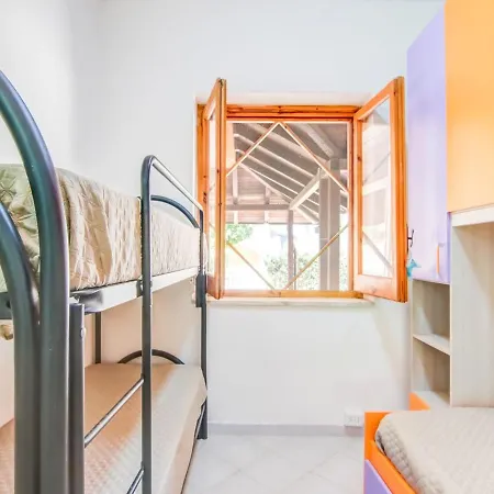 Snug In Isola Capo Rizzuto With Garden Διαμέρισμα